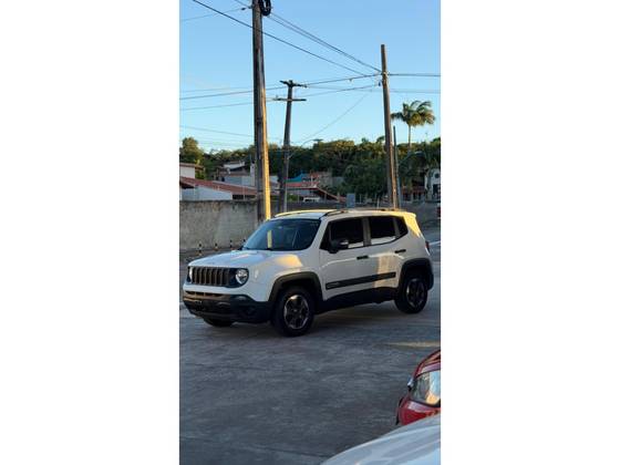 JEEP RENEGADE 1.8 16V FLEX SPORT 4P AUTOMÁTICO JEEP RENEGADE 1.8 16V FLEX SPORT 4P AUTOMÁTICO